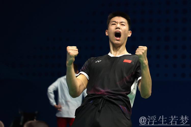冯彦哲展现成长实力，混双关键战再成焦点